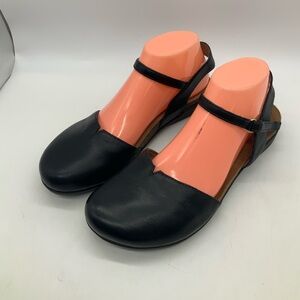 Dansko Rowan Leather Ankle Strap Mary Jane Clogs Sz 40 / 9-9.5